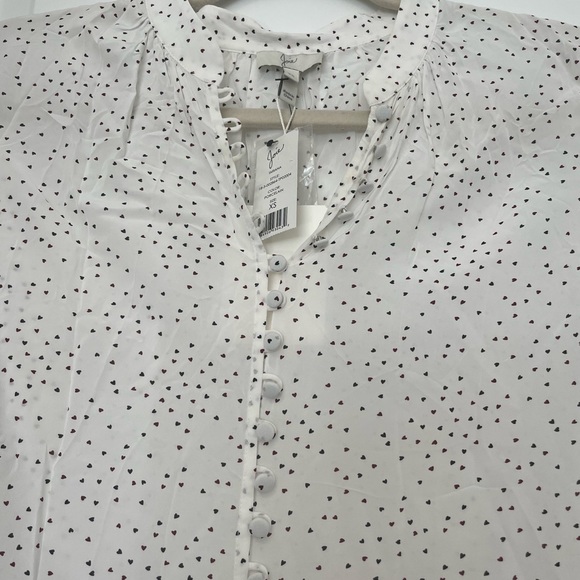 NWT - Joie Tariana heart silky blouse - size xs - Picture 4 of 6